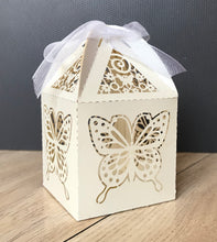 100x Pearl Cream Butterfly Wedding Favour Boxes • Laser Cut Wedding Gift Boxes • Customized Table Decorations - Kdecoration