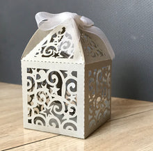 100pcs Pearl Silver Laser Cut Wedding Favor boxes,Chocolate gift wrapping,Small Cake Packaging Boxes - Kdecoration