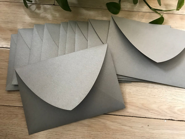 50pcs Pearl Custom envelopes,Envelope Match our Laser Cut Invitations,133*195mm/155mm*15mm - Kdecoration