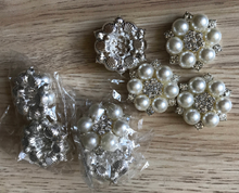 10pieces Vintage Rose Pearl Decorated Buttons,Accessories Girl DIY Handmade Hair Buttons,Silver Rhinestone Buttons - Kdecoration